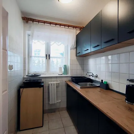 Osir - Centrum, Parking Ferienhaus Bad Altheide