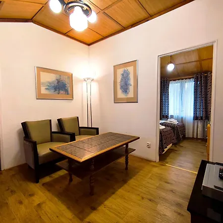 Osir - Centrum, Parking Ferienhaus *