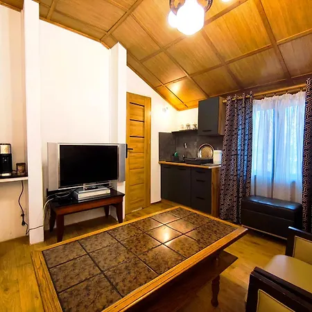 Osir - Centrum, Parking Ferienhaus Bad Altheide