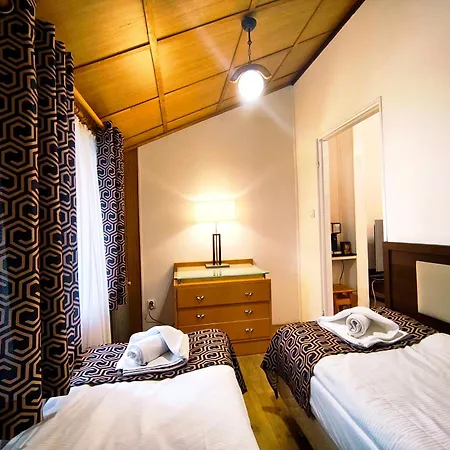 Osir - Centrum, Parking Bad Altheide