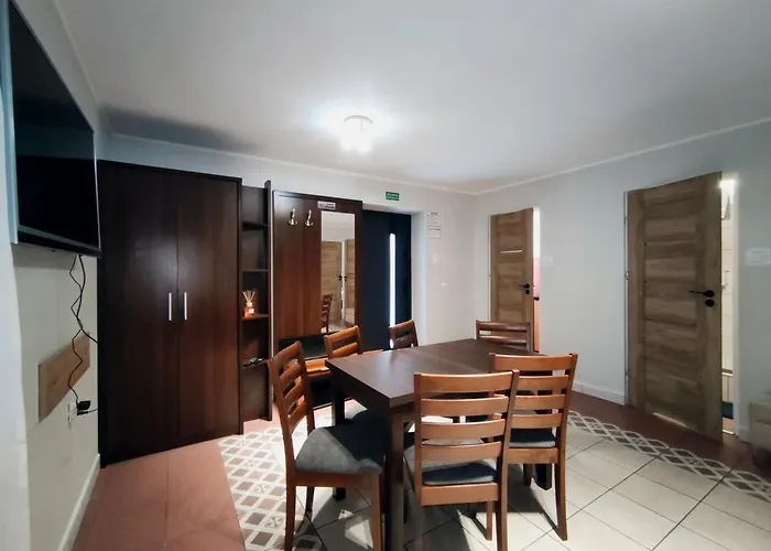 Osir - Centrum, Parking Prázdninový dům Polanica-Zdrój