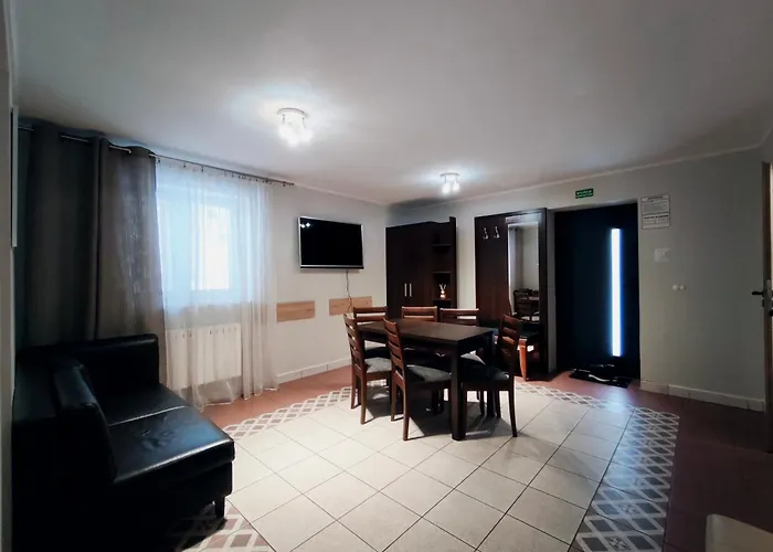 Osir - Centrum, Parking Prázdninový dům *