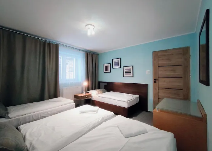 Osir - Centrum, Parking Dom wakacyjny *