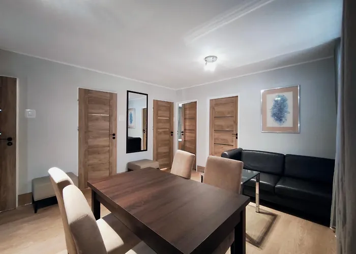 Osir - Centrum, Parking Dom wakacyjny Polanica-Zdrój